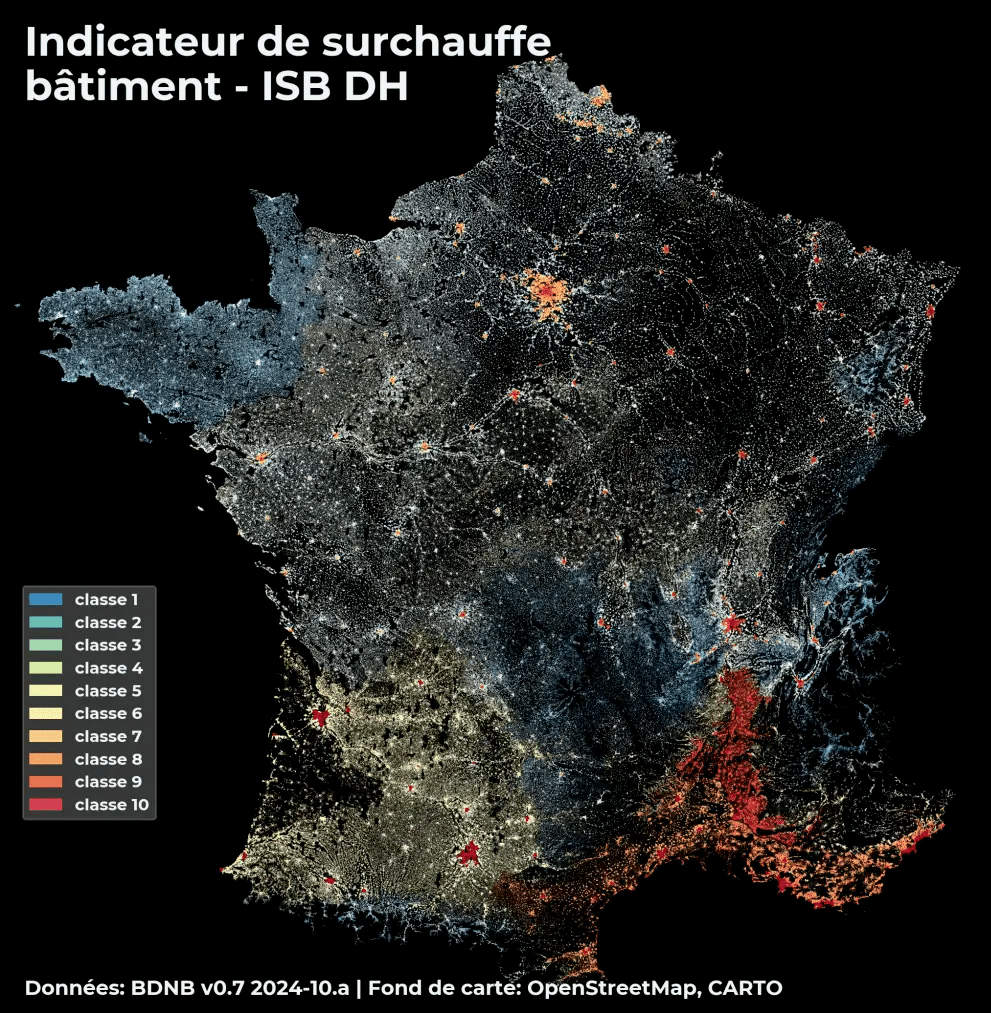 La densité urbaine des rues étroites et des cours profondes : la clim passive (et gratuite) que l’ISB-DH peint en rouge